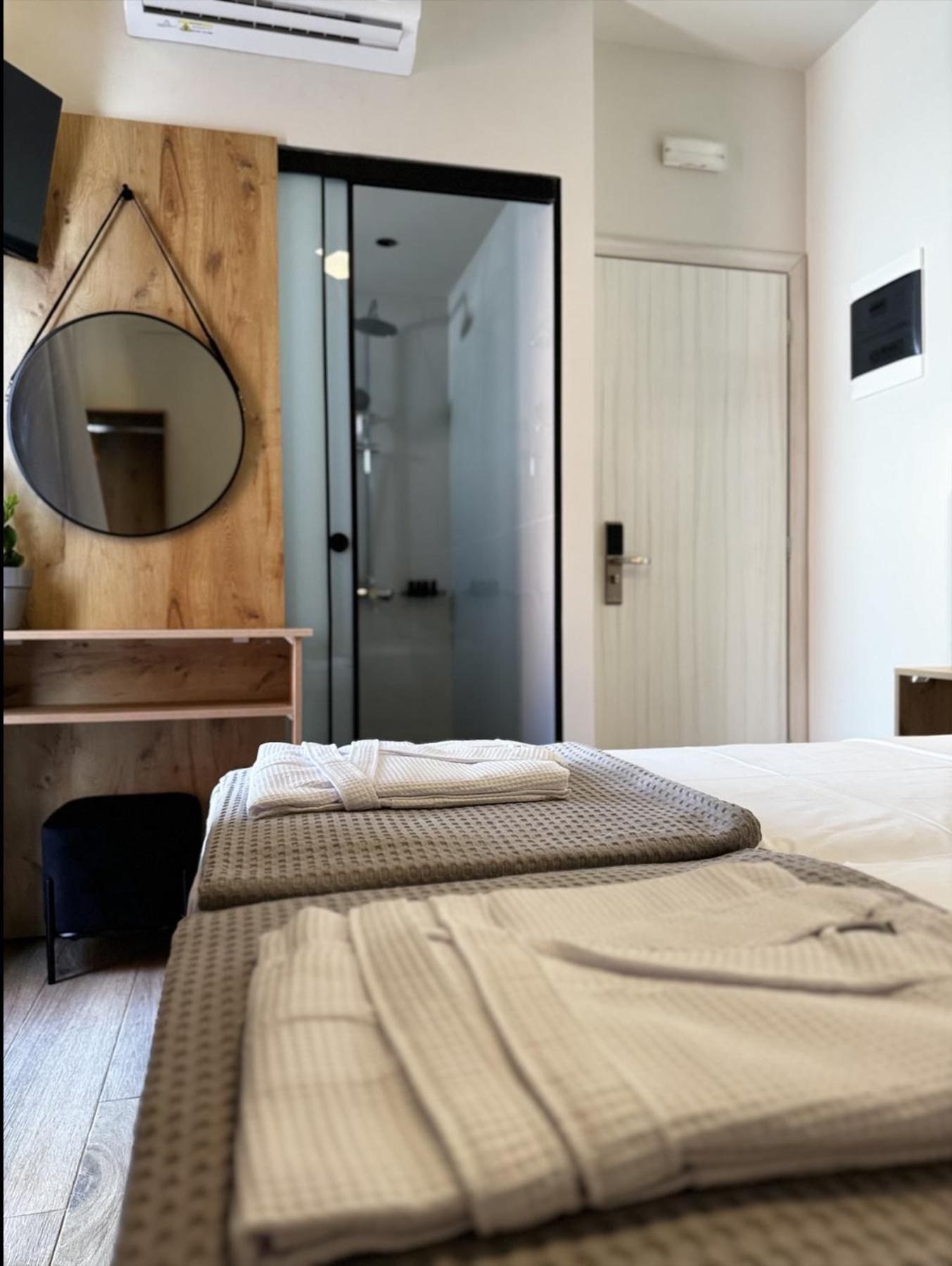 Lunar Hotel Херсониссос Экстерьер фото